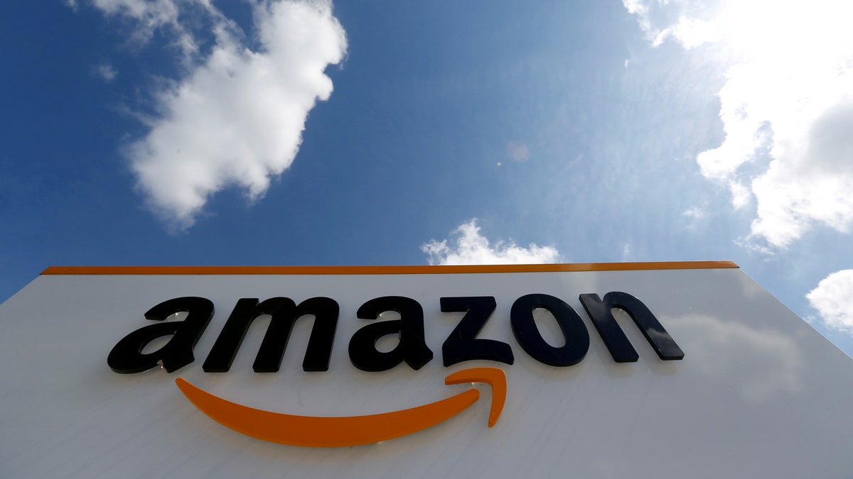 Amazon Workers in Upstate New York File Petition to Conduct Union Election