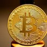 Bitcoin Drops to Three-Week Low, Falls 7.7 Percent Due to Sudden Selling