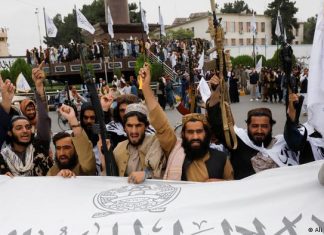 Bundestag commission wants to learn lessons from the Afghanistan mission Asia | DW Afghanistan Taliban fighters celebrate the first anniversary of taking power in Kabul