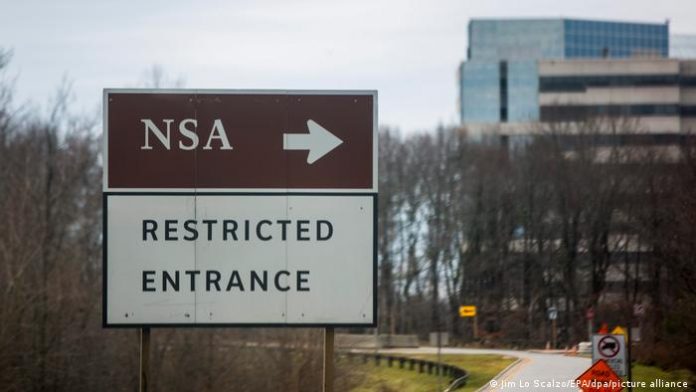 Edward Snowden is now Russian | Current Europe | DW United States, Fort Meade |  National Security Agency (NSA) headquarters