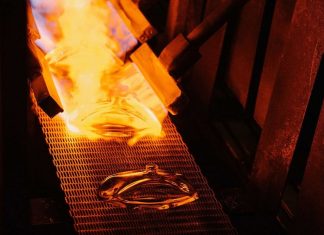 Energy crisis: one in ten German industrialists cut production Le verrier Heinz, qui produit notamment les flacons de parfum, a vu sa facture énergétique augmenter de 600 %.