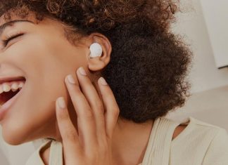 Experience 24bit Hi-Fi sound with Samsung Galaxy Buds2 Pro THUMB 012 lifestyle galaxy buds2pro white a