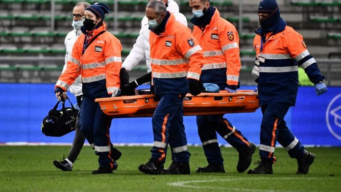 Rapportés à son salaire, les plus de 70 jours cumulés d'absence du Brésilien Neymar la saison dernier ont pu coûter au PSG plus de 10 millions d'euros en salaire.