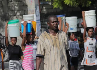 Haiti is now battling with water, see people’s struggle in pictures Haiti is now battling with water, see people's struggle in pictures