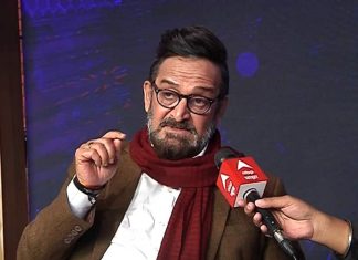 He should be locked in Bigg Boss english house Special information to ABP Majha by Mahesh Manjrekar He should be locked in Bigg Boss Marathi house Special information to ABP Majha by Mahesh Manjrekar