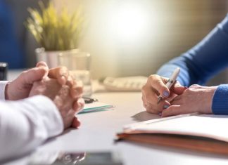 How start-ups can avoid a drop in their valuation Les entrepreneurs en quête de refinancement traquent les alternatives comme les bridges (prêts relais).