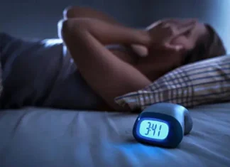 If there is a problem of not sleeping at night, then follow this remedy sz Sleep problems: रात्रीची झोप येत नाही? हे उपाय करून ढाराढूर झोपेचा आनंद घ्या!