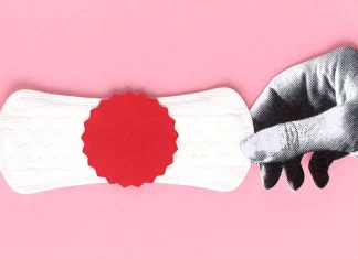 Know about how much blood sheds during menstruation महिलांसाठी : मासिक पाळीदरम्यान किती रक्त जाणं म्हणजे Heavy Bleeding?