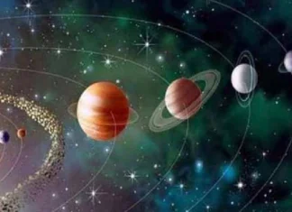 Know the effect of five planetary transits in October 2022 on six zodiac signs including Aquarius Rashi 2022: ऑक्टोबर महिन्यात 5 ग्रह बदलणार राशी, या राशींना मिळतील अशी फळं
