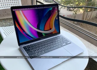 MacBook Air (M1) is priced at Rs. is less than 70,000 during Flipkart Big Billion Days Sale 2022 MacBook Air (M1) Teased to Cost Less Than Rs. 70,000 During Flipkart Big Billion Days Sale 2022