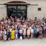 Le 13 septembre 2022, 150 cheffes d'entreprise se sont réunies à Givry, en Saône-et-Loire, pour échanger sur leurs problématiques communes et créer des synergies entre dirigeantes. Il s'agissait de la première édition de l'évènement Madame Business, organisé par l'association Chouette Team.