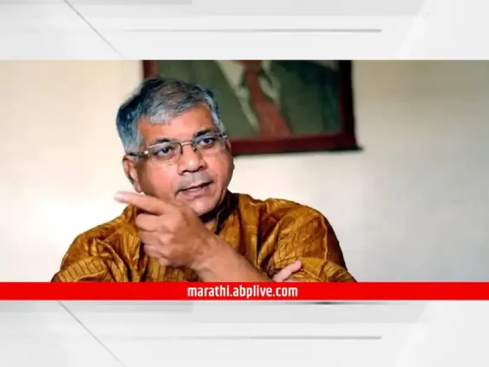 Maharashtra Politics Election Commission to hear Shiv Sena election symbol case Supreme Court missed opportunity: Prakash Ambedkar

