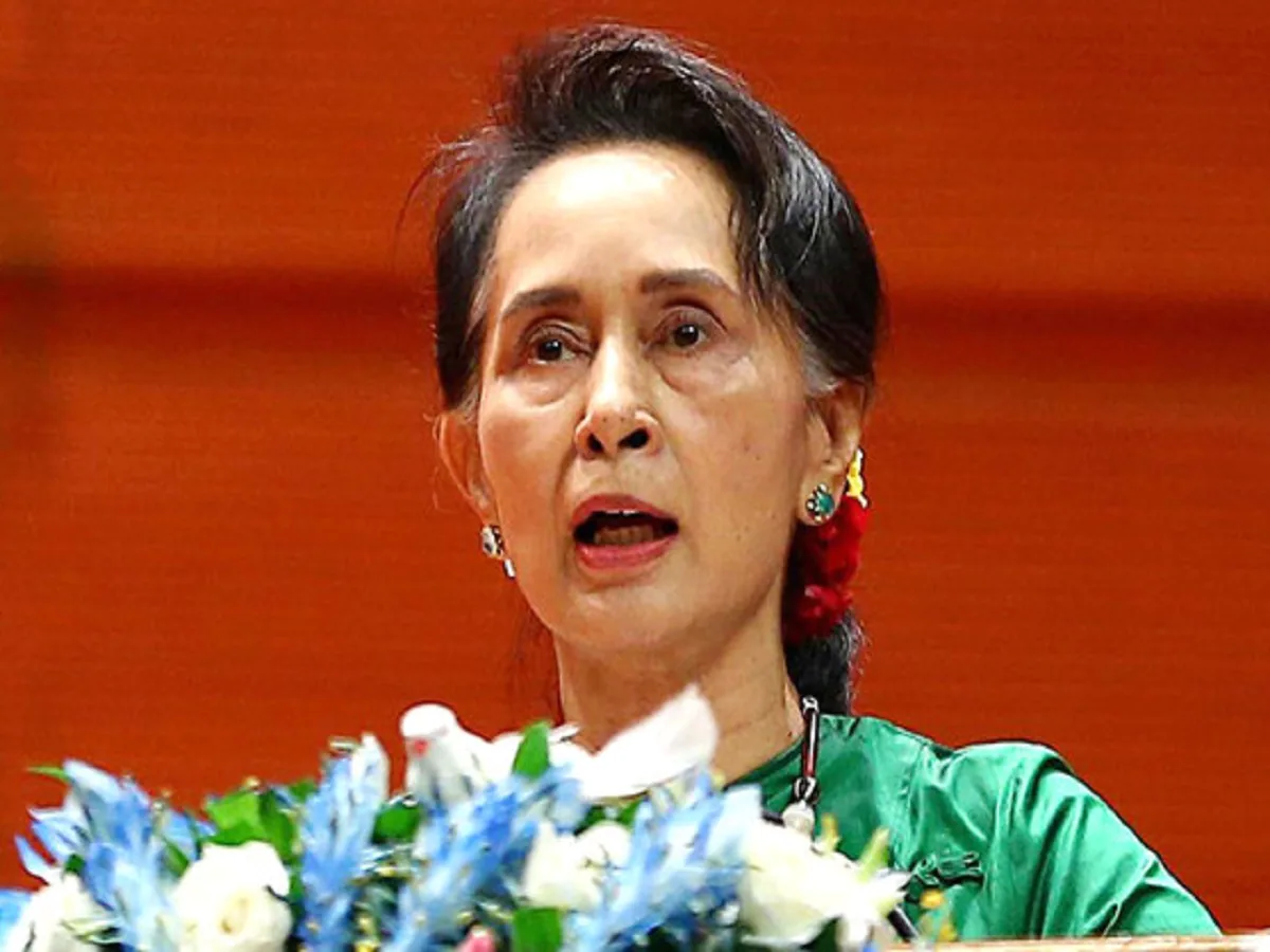 Myanmar: Nobel laureate Aung San Suu Kyi jailed for 6 years on corruption charges

