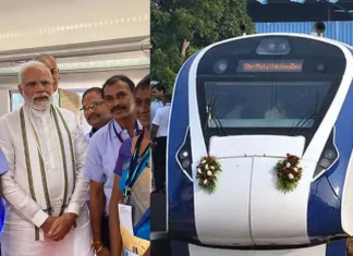 PM Modi flags off Vande Bharat Express train PM Modi flags off Vande Bharat Express train