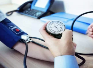 Patients of high blood pressure should not eat this food. High Blood Pressure: उच्च रक्तदाबाच्या रुग्णांनी यापासून नेहमी दूर राहावे, अन्यथा बिघडू शकते तब्येत