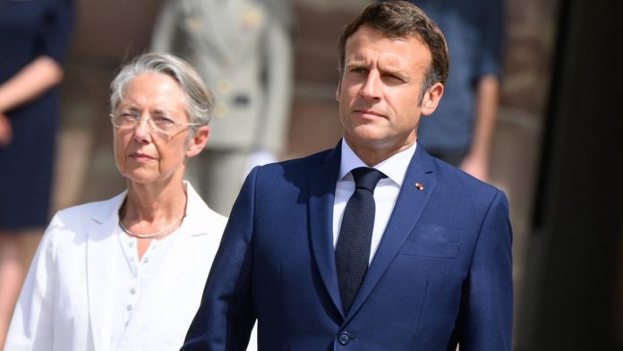 Emmanuel Macron a chargé le gouvernement d'Elisabeth Borne d'ouvrir une concertation sur les retraites.
