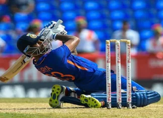 Ravi Patki’s blog hit classic shot on Team India batsman Suryakumar Yadav Suryakumar Yadav : सूर्यकुमारपासूनच चालू होतं त्याच्या बॅटिंगचं घराणं