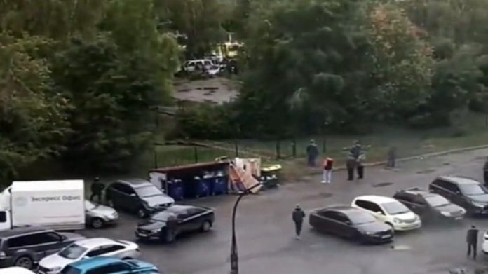 Russian school attacked, 7 killed, 20 including guards-children in indiscriminate russian school
