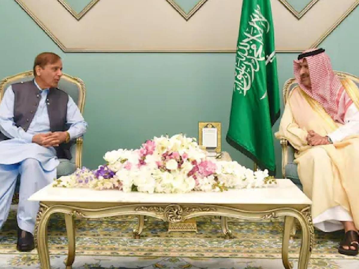 Saudi Arabia will invest one billion dollars in Pakistan
