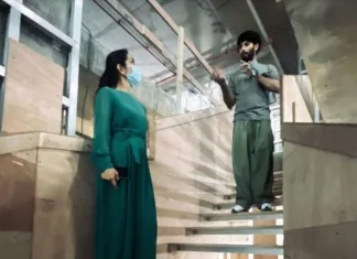 Shahid Kapoor Mira Rajput shifts to 58 new house in Mumbai Bandra Shahid Kapoor Mira Rajput shifts to 58 new house in Mumbai Bandra