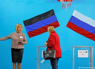 The carrot and the stick: what awaits the south-east of Ukraine | Europe | DW Ukraine War | Sham referendum in Donetsk