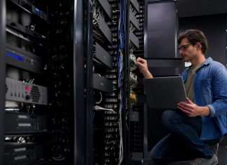 The fatal heat of Equinix will heat the aquatic center of Saint-Denis La chaleur produite par le nouveau data center d'Equinix à Saint-Denis sera transférée dans le réseau de chauffage urbain