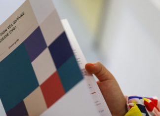 The number of abortions stable in France, but falling among very young women La baisse de recours à l'IVG est particulièrement notable pour les femmes de 18 et 19 ans, chez qui le taux de recours est passé de 21,5 pour 1.000 en 2014 à 14,3 en 2021.