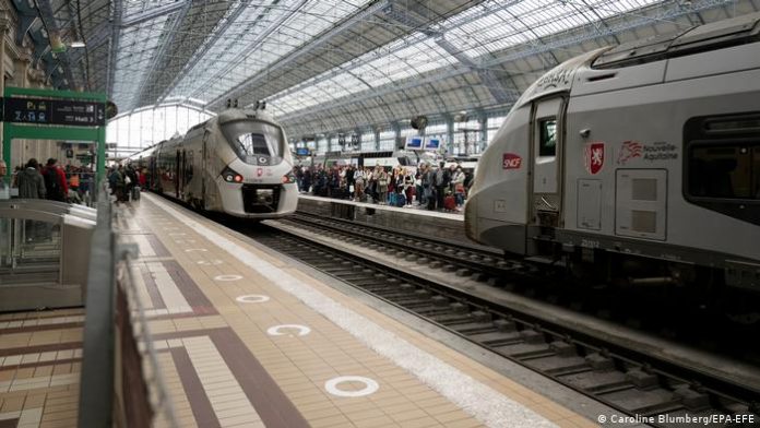 France Bordeaux |  general strike