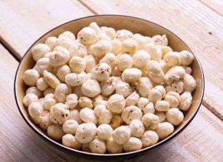 What to eat during Navratri fast नवरात्रीचा उपवास करताय! काय खावं, काय टाळावं... वाचा तुमच्या मनातील प्रश्नांची उत्तरं