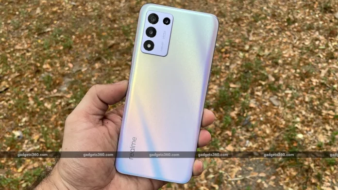 You should pay Rs. The Best Smartphones You Can Buy The Best Smartphones You Can Buy Under Rs. 20,000