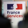 Labellisées par l'Etat, les maisons France Services regroupent un ensemble de services publics au sein d'un même espace : La Poste, Pôle emploi, la Caisse nationale d'assurance-maladie etc...