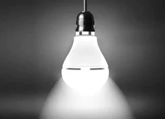 rechargeable led bulb wipro philips helonix led bulb e commerce website offer Rechargeable LED Bulb: लाईट गेली तरी बल्ब चालूच राहणार, जाणून घ्या 'या' प्रोडक्टबद्दल