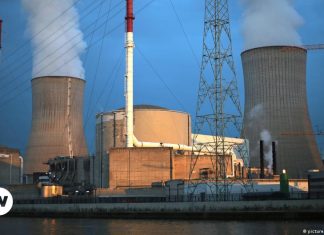 Tihange 3 nuclear reactor unplugged | Current Europe | DW Tihange 3 nuclear reactor unplugged | Current Europe | DW