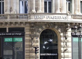 BNP Paribas in turn offers free instant transfers BNP Paribas va geler ses tarifs bancaires aux particuliers en France l'an prochain.