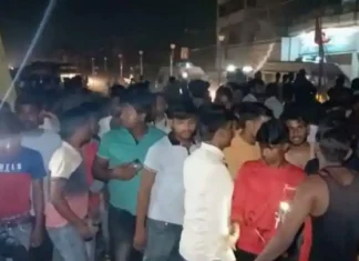 Fire in Durga Puja pandal in Uttar Pradesh Bhadohi during Navratri, injured Varanasi Prayagraj refer Fire in Durga Puja pandal in Uttar Pradesh Bhadohi during Navratri, injured Varanasi Prayagraj refer