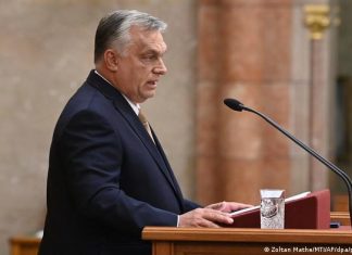 Hungary’s parliament approves anti-corruption laws | Current Europe | DW Hungary, Budapest | Prime Minister Viktor Orban at the parliamentary session
