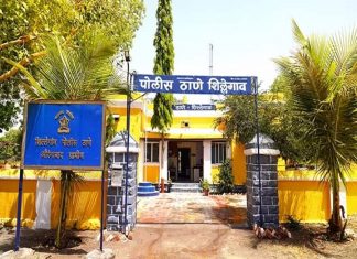 Maharashtra News Aurangabad News A major operation by the police on a gambling den in Aurangabad, goods worth 2 crore including luxury cars Maharashtra News Aurangabad News A major operation by the police on a gambling den in Aurangabad, goods worth 2 crore including luxury cars