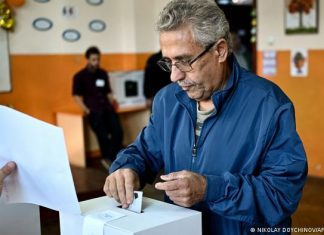 Prediction: Borisov’s party ahead in parliamentary elections in Bulgaria | Europe | DW Bulgaria | Elections 2022