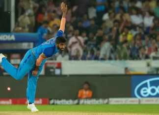 T20 World Cup 2022 BCCI will soon replace Jasprit Bumrah in the squad for the marquee tournament T 20 World Cup 2022 मध्ये जसप्रीत बुमराहच्या जागी कुणाला संधी? बीसीसीआयने अखेर सांगितलं