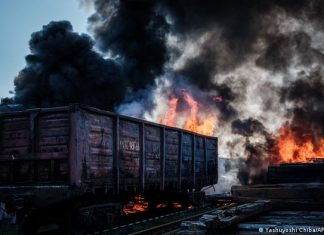 Ukraine update: Ukraine ousts Russian fighters from Lyman | Current Europe | DW Ukraine I shelling near the railway station in Lyman