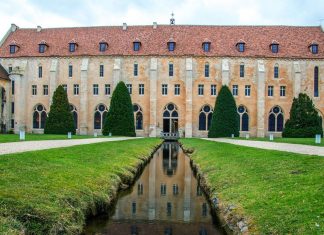Val-d’Oise: six new tourist projects honored by the department La création d'un parcours numérique de visite sur la vie et l'histoire de l'abbaye de Royaumont a reçu 28.000 euros.