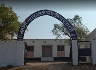 solapur barshi kuslam news woman commits suicide with two children solapur barshi kuslam news woman commits suicide with two children